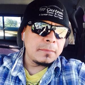 Meet your Posher, Leo